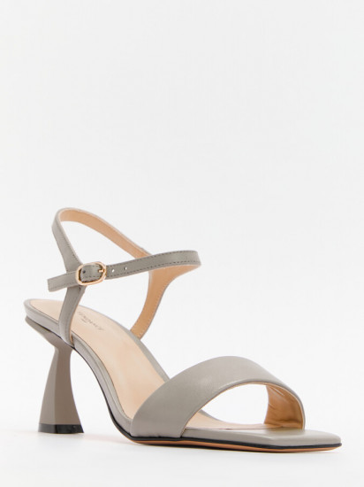 Босоножки женские