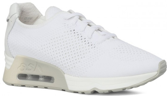 Кроссовки женские