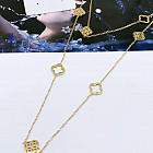 золотистый