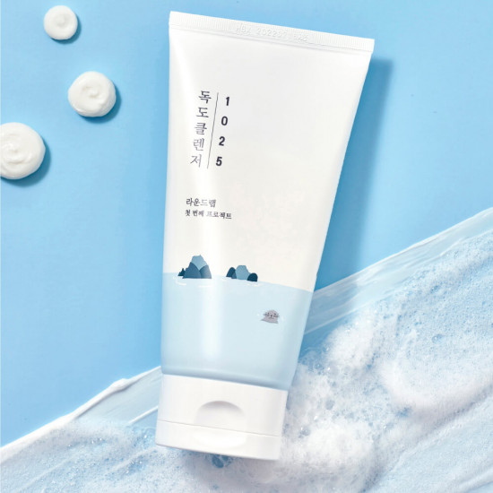 Мягкая пенка для умывания с морской водой «1025 Dokdo Cleanser»
