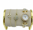 золотистый