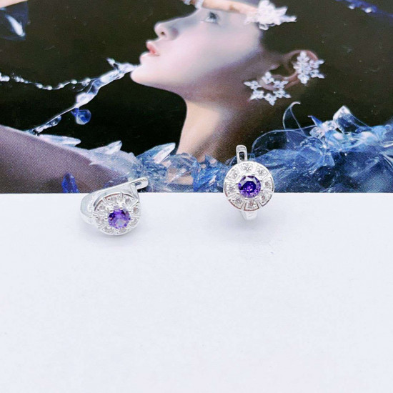 Серьги из серебра с кристаллом