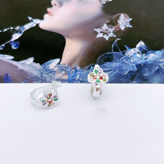 Серьги из серебра с кристаллом
