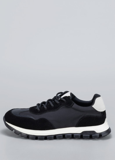 Кроссовки для мужчин