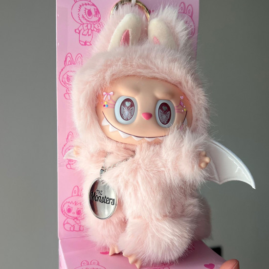 Коллекционная кукла «Labubu Monster Pink Butterflies luxe»