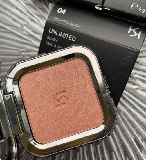 Румяна для лица «Unlimited», оттенок 04 Metallic rosy biscuit