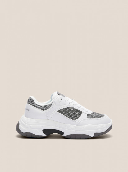 Кроссовки женские