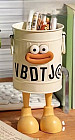 белый