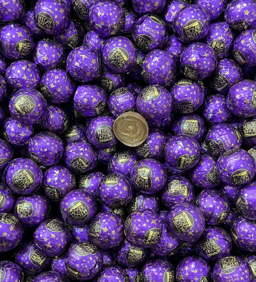 Шарики шоколадные в подарочной коробке «Praline»
