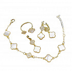 золотистый