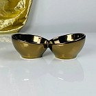 золотистый