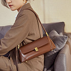 коричневый