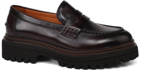 Лоферы женские