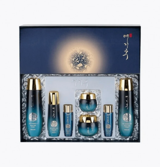 Антивозрастной набор для лица «Hwang Hoo Bin Caviar & Royal Jelly 5 Set»