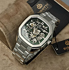 серебристый