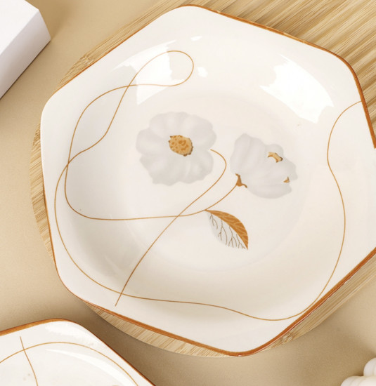 Тарелка сервировочная