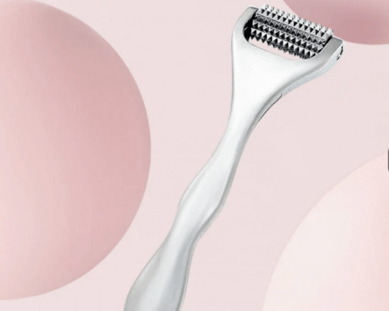 Игольчатый роллер для лица «Needle Face Roller»