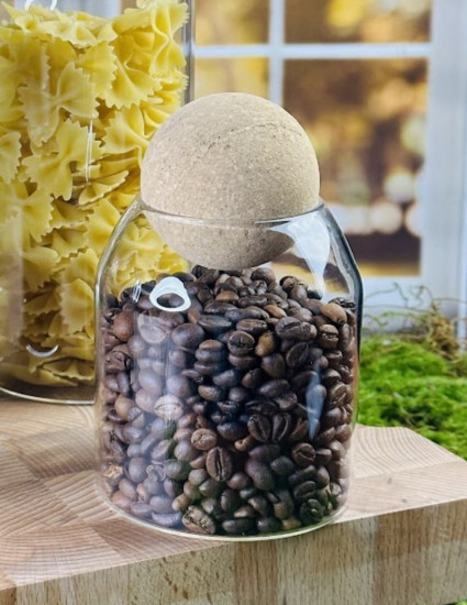Банка для сыпучих продуктов с крышкой