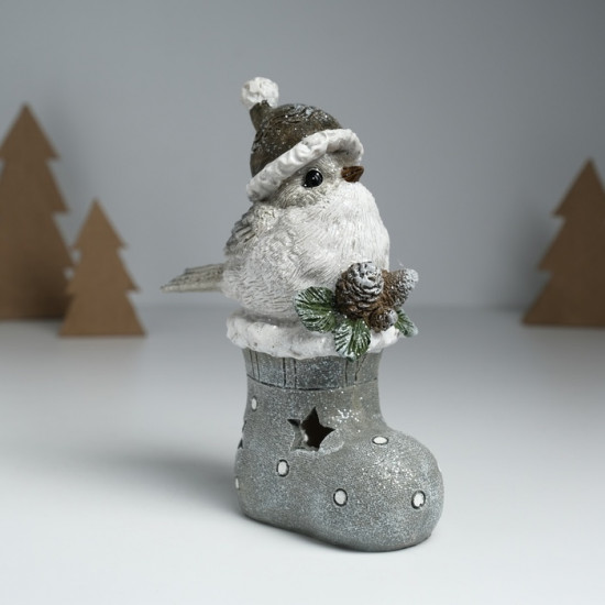 Фигурка светящаяся «Воробышек в колпаке сидит на новогоднем сапоге»