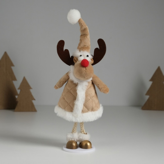 Фигурка «Олень в бежевой шубке»