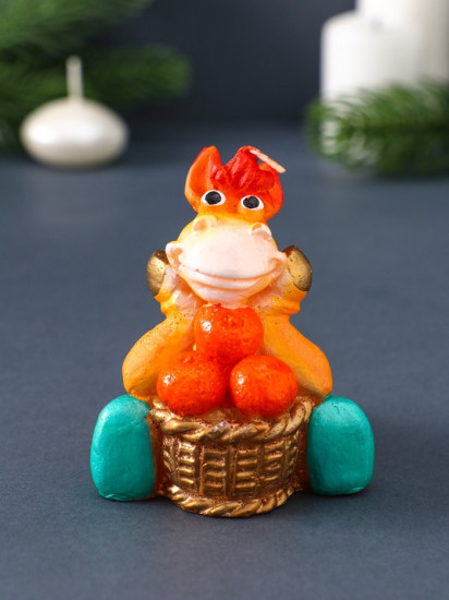 Свеча декоративная «Лошадка с мандаринами»