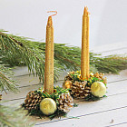 золотистый