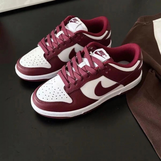 Кроссовки Nike