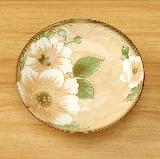 Тарелка «Камелия»