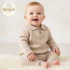 коричневый