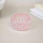 нежно-розовый