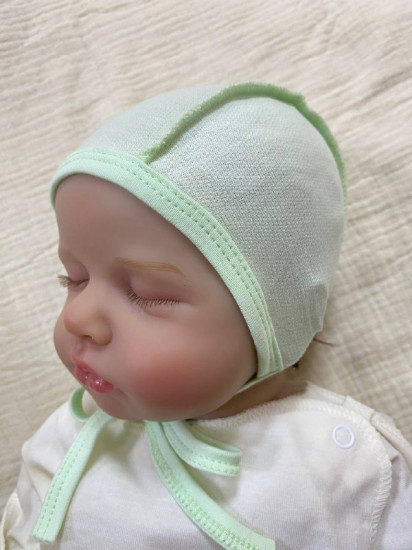 Чепчик для новорожденных