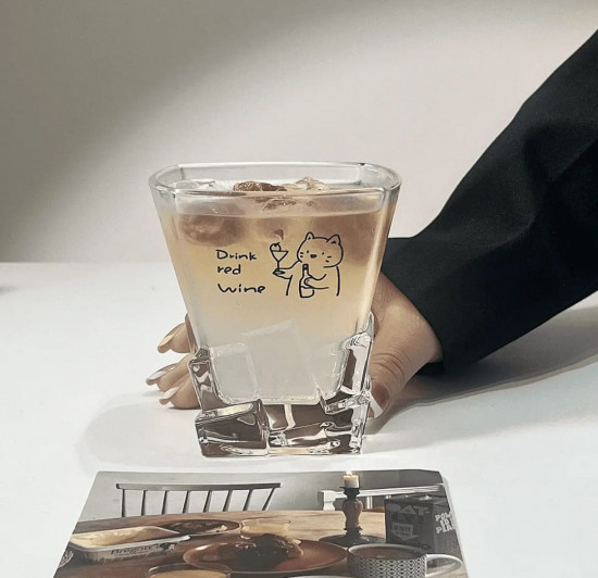 Стеклянный стакан с рисунком кота «Drink Red Wine»