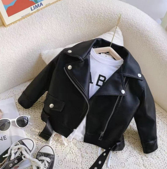 Кожаная куртка для девочек