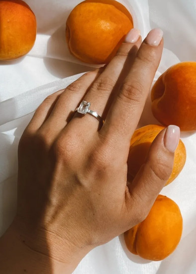 Кольцо из серебра с горным хрусталем