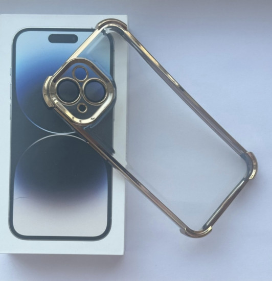 Чехол-накладка на iPhone 15