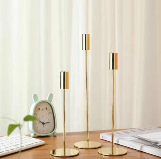 Набор подсвечников в скандинавском стиле