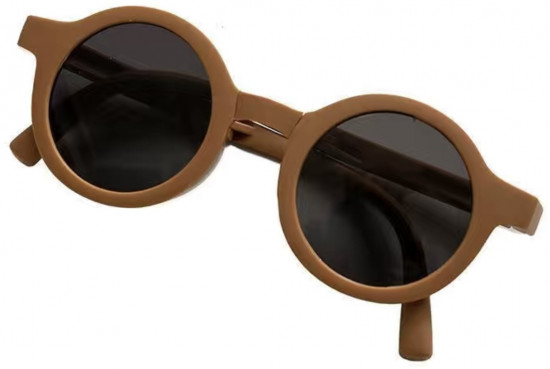 Солнцезащитные очки для взрослых