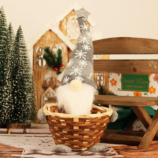 Корзина «Гном Новогодний»