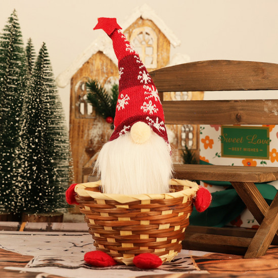 Корзина «Гном Новогодний»