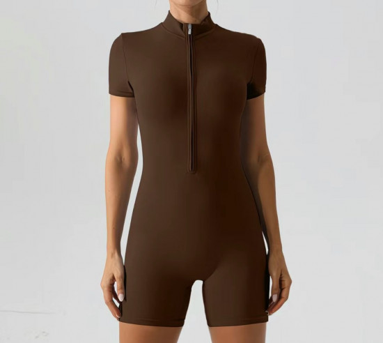 Спортивный комбинезон в мелкий рубчик