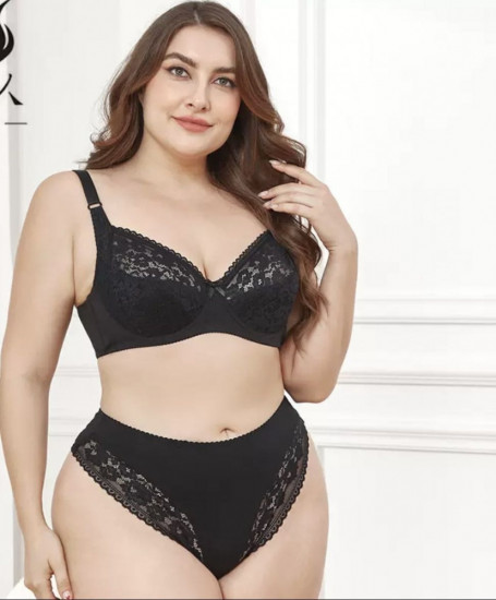 Комплект нижнего белья женский