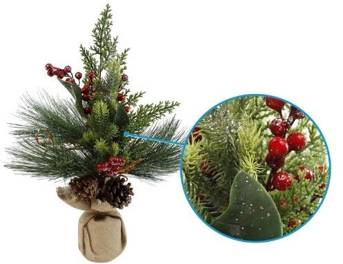 Елка декоративная хвойная с ягодами, шишками и листьями