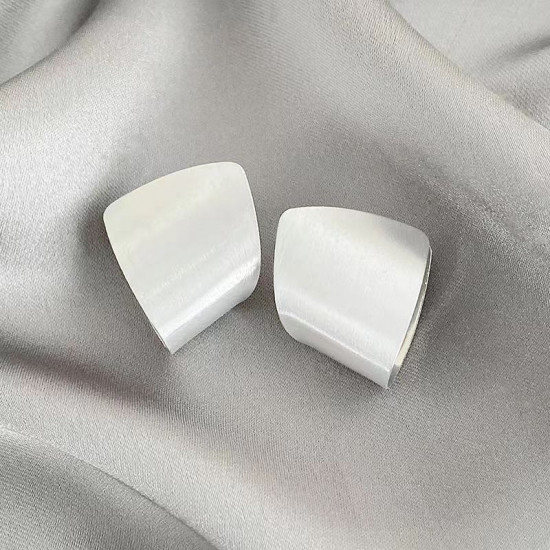 Ассиметричные широкие серьги