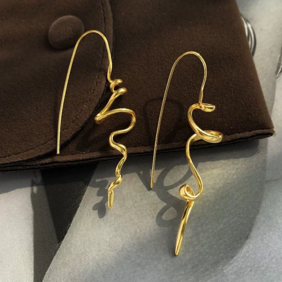 Изящные длинные серьги