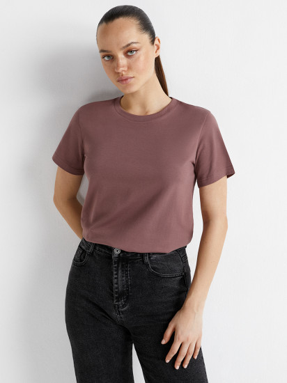 Футболка женская