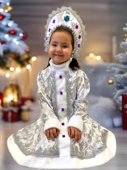 Карнавальный костюм «Снегурочка»