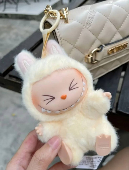 Брелок «Лабубу»