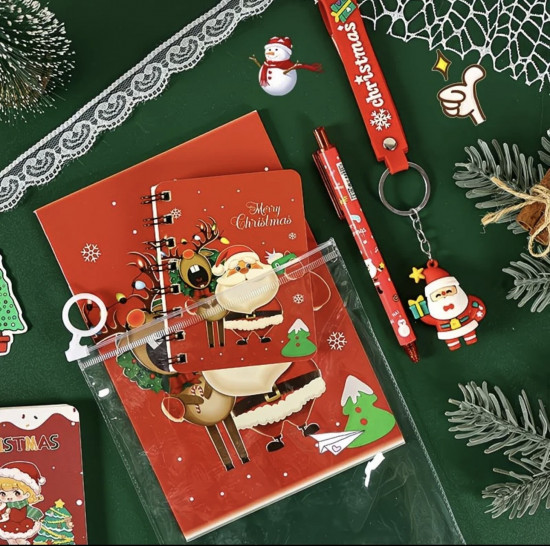 Детский канцелярский новогодний набор