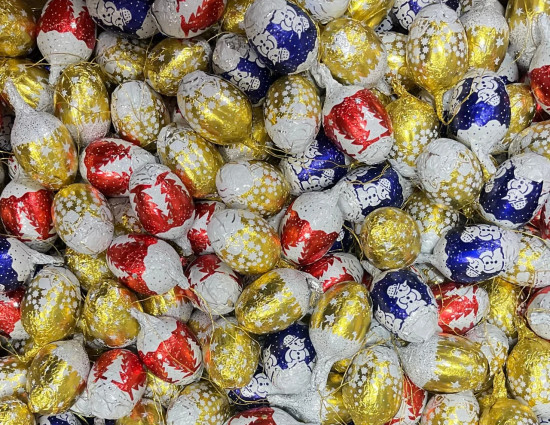 Шоколадные конфеты «Шишки разноцветные»