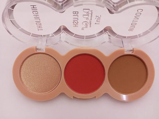 Палетка для контуринга лица «3in1 Highlight-Blush-Contour»